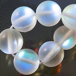 Zirconia Glass Balls 10mm Matt White Iridescent Reihe 38pcs